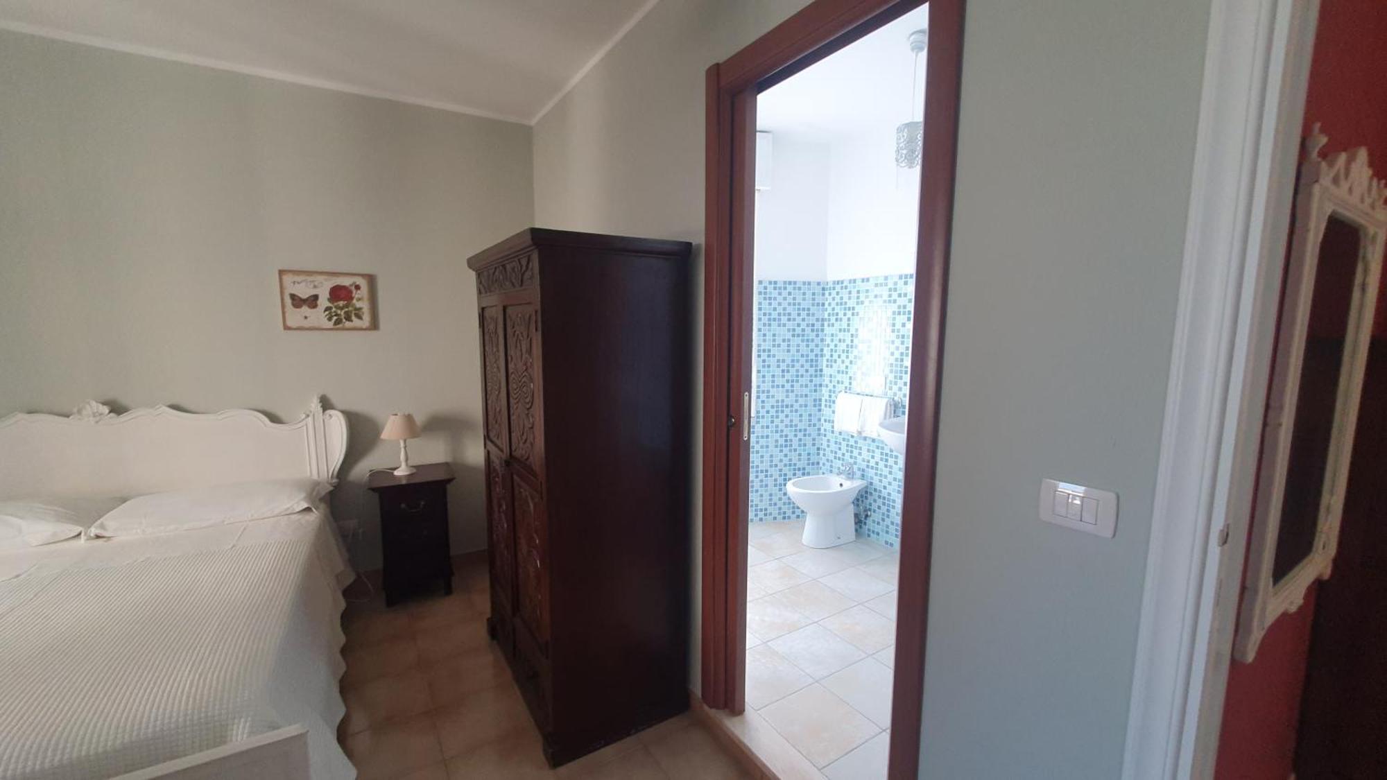 Blue Dolphin Guest House 阿尔盖罗 外观 照片